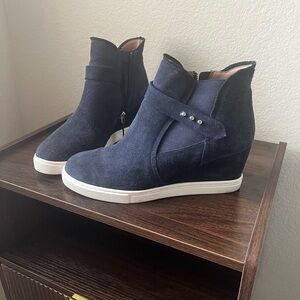 Linea Paolo Navy Suede Ankle Boots